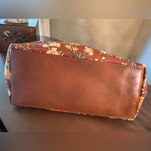 Patricia Nash Vintage Looking Floral Leather Bag With Kiss Lock- EUC - Picture 10 of 14